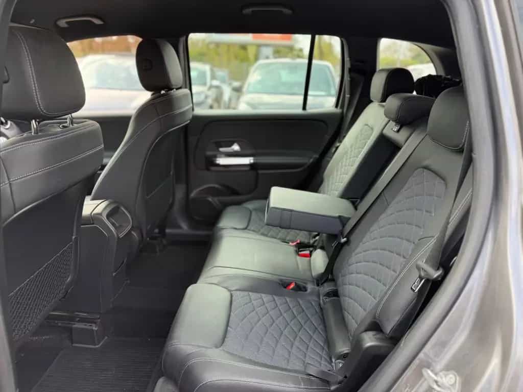 Mercedes-Benz GLB 200 *KAMERA*LED*AHK*NAVI*1.HAND* 10/2020-photo-39