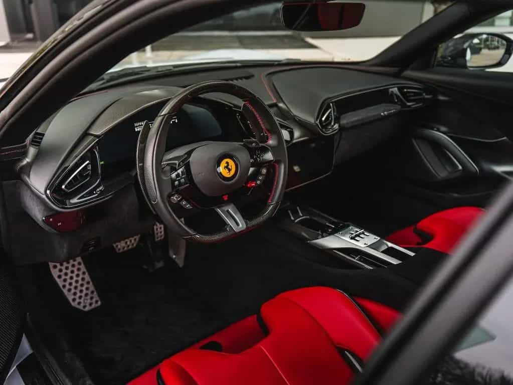 Ferrari 12 Cilindri 6.5 V12 Orginal Nederlands geleverde 04/2025-photo-12
