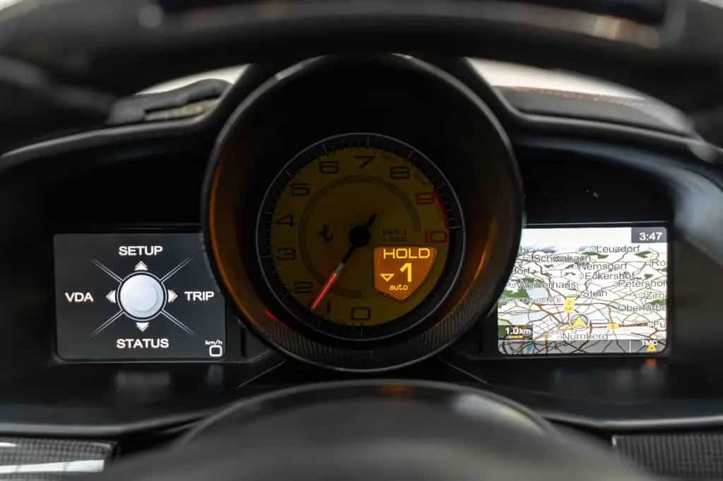 Ferrari 458 Spider/LIFT/CARBON/2.HAND/DEUTSCH/ 07/2012-photo-14