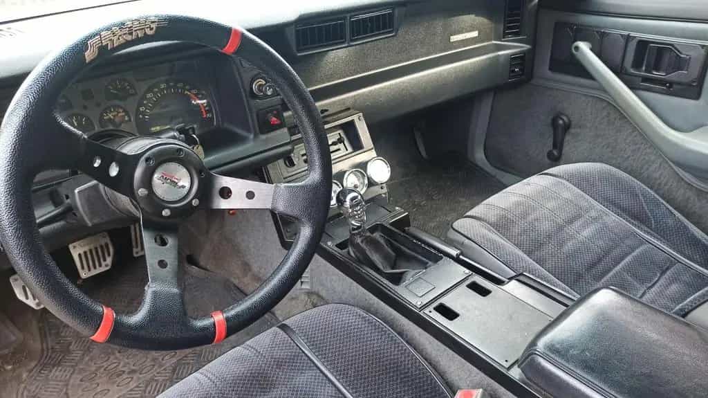 Chevrolet Camaro 5.0 V8 04/1991-photo-4