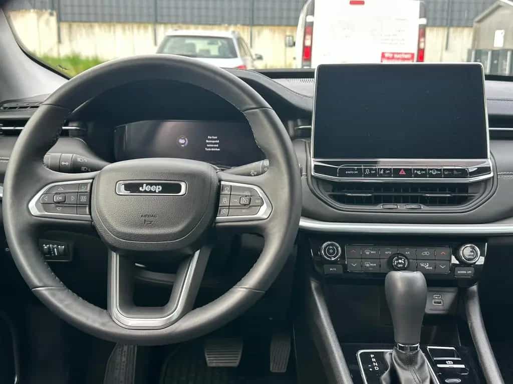 Jeep Compass s Altitude 1.5 LED+ACC+VIRTUAL+SHZ+360°+ 09/2024-photo-12
