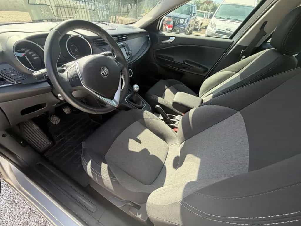 Alfa Romeo Giulietta 1.6 JTDm 120 CV Business 12/2018-photo-8