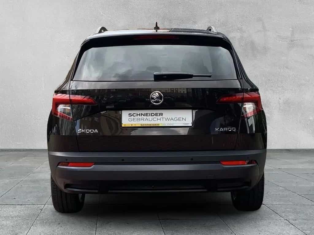 Skoda Karoq 1.5 TSI ACT Style AHK+NAVI+SHZ+PDC+ACC+LED 11/2018-photo-2