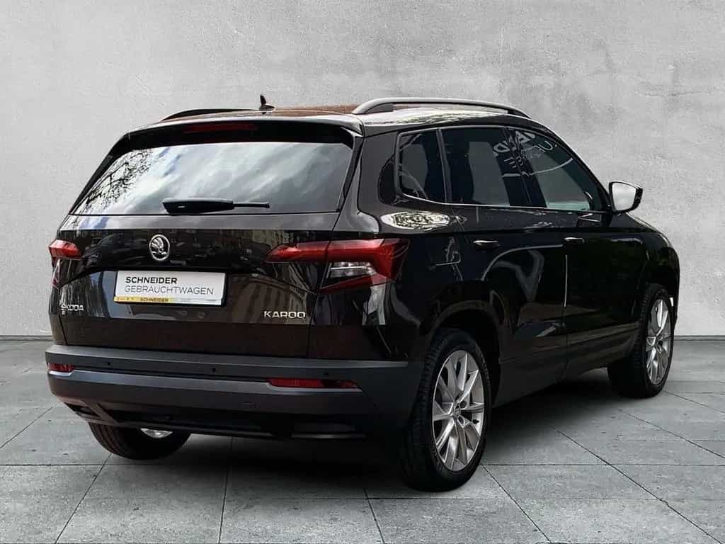 Skoda Karoq 1.5 TSI ACT Style AHK+NAVI+SHZ+PDC+ACC+LED 11/2018-photo-3