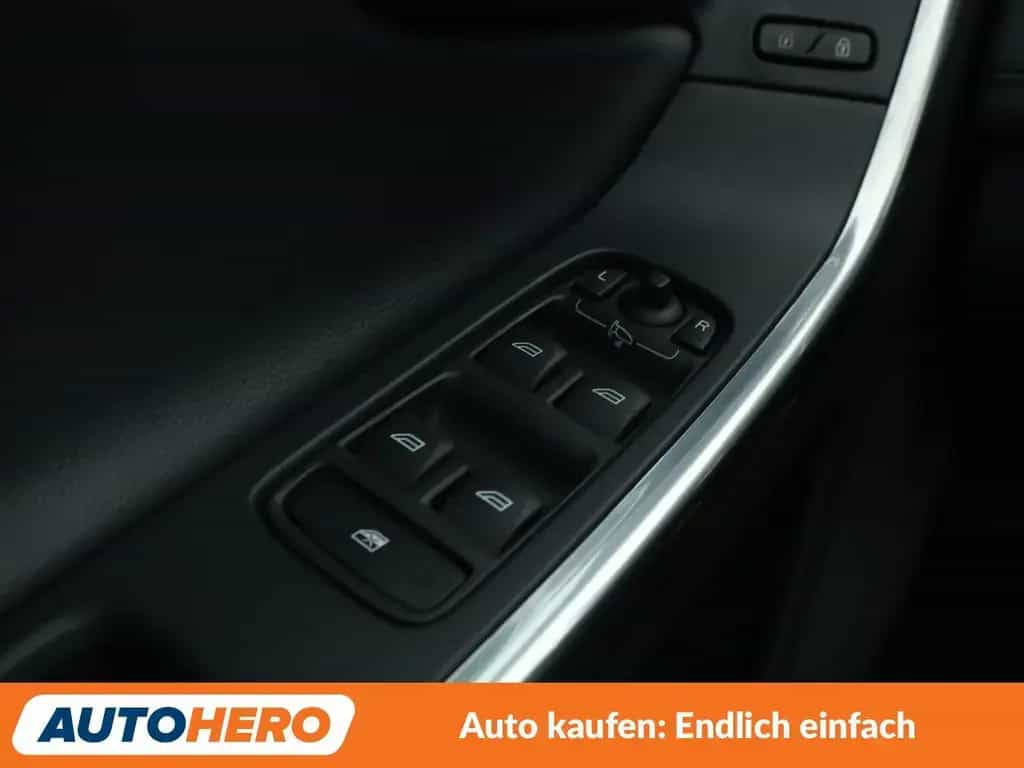 Volvo XC60 2.0 T5 Summum AWD Aut.*NAVI*BI-XENON*ACC* 02/2017-photo-24