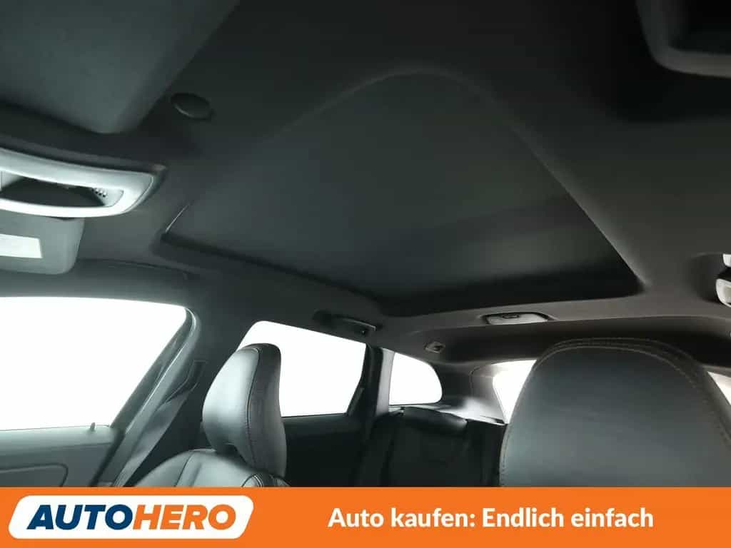 Volvo XC60 2.0 T5 Summum AWD Aut.*NAVI*BI-XENON*ACC* 02/2017-photo-29
