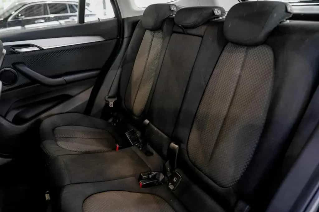 BMW X1 18i Drive NAVI PDC KLIMA TÜV NEU GARANTIE 01/2016-photo-12