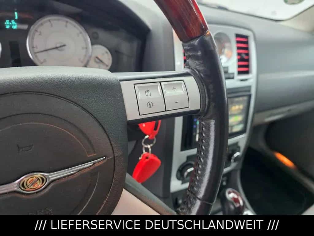 Chrysler 300C Touring 3.0 CRD Xen Navi Leder Automatik 04/2006-photo-11
