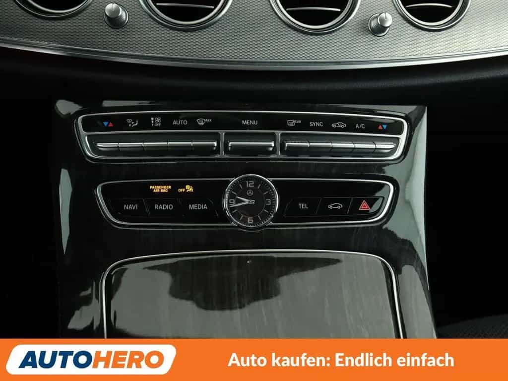 Mercedes-Benz E 200 T Avantgarde Aut.*NAVI*ACC*LED*CAM*SHZ* 11/2018-photo-22