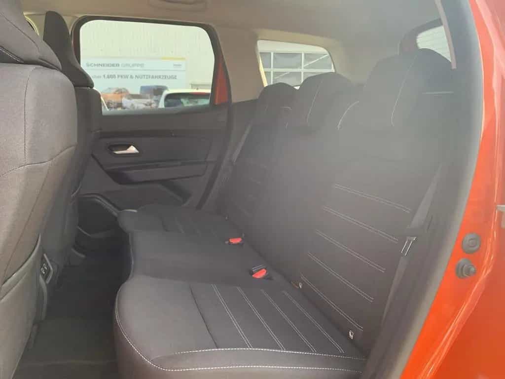 Dacia Duster 1.3 TCE 150 PRESTIGE 4WD NAVI+KAMERA+SHZ 03/2022-photo-10