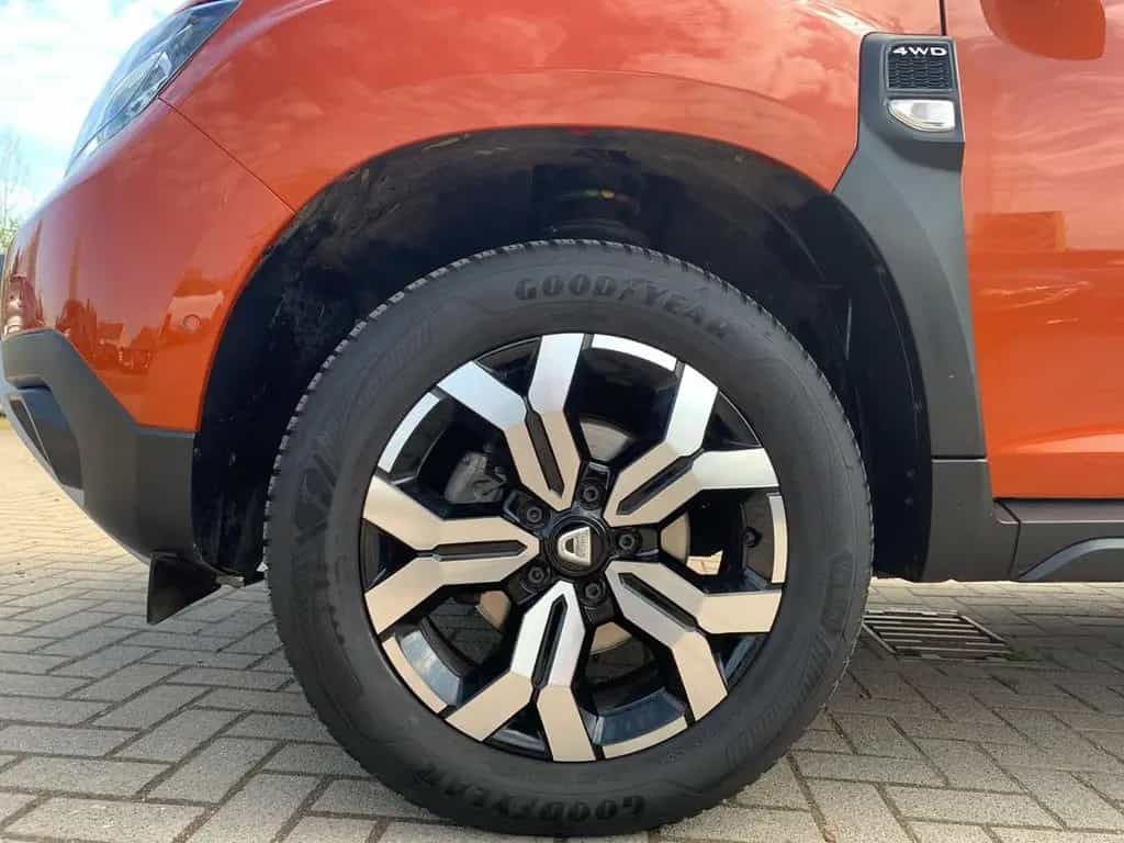 Dacia Duster 1.3 TCE 150 PRESTIGE 4WD NAVI+KAMERA+SHZ 03/2022-photo-12