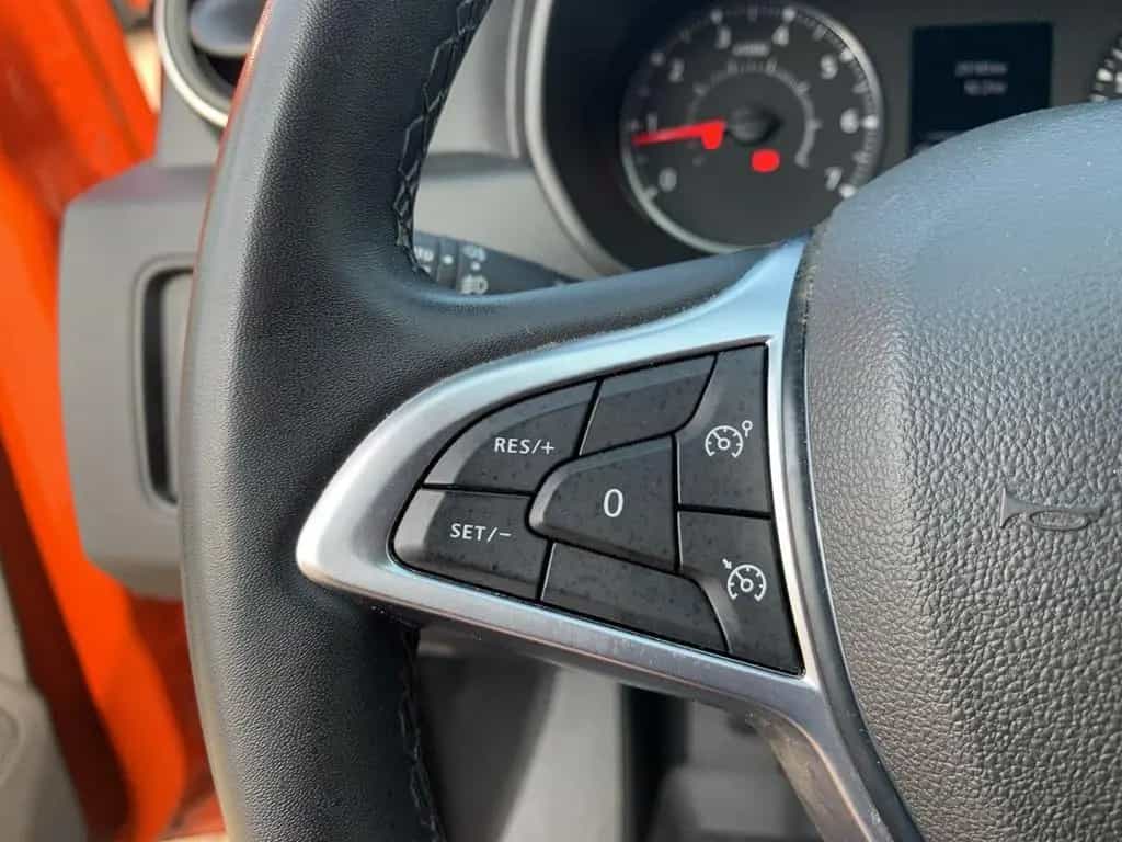 Dacia Duster 1.3 TCE 150 PRESTIGE 4WD NAVI+KAMERA+SHZ 03/2022-photo-21