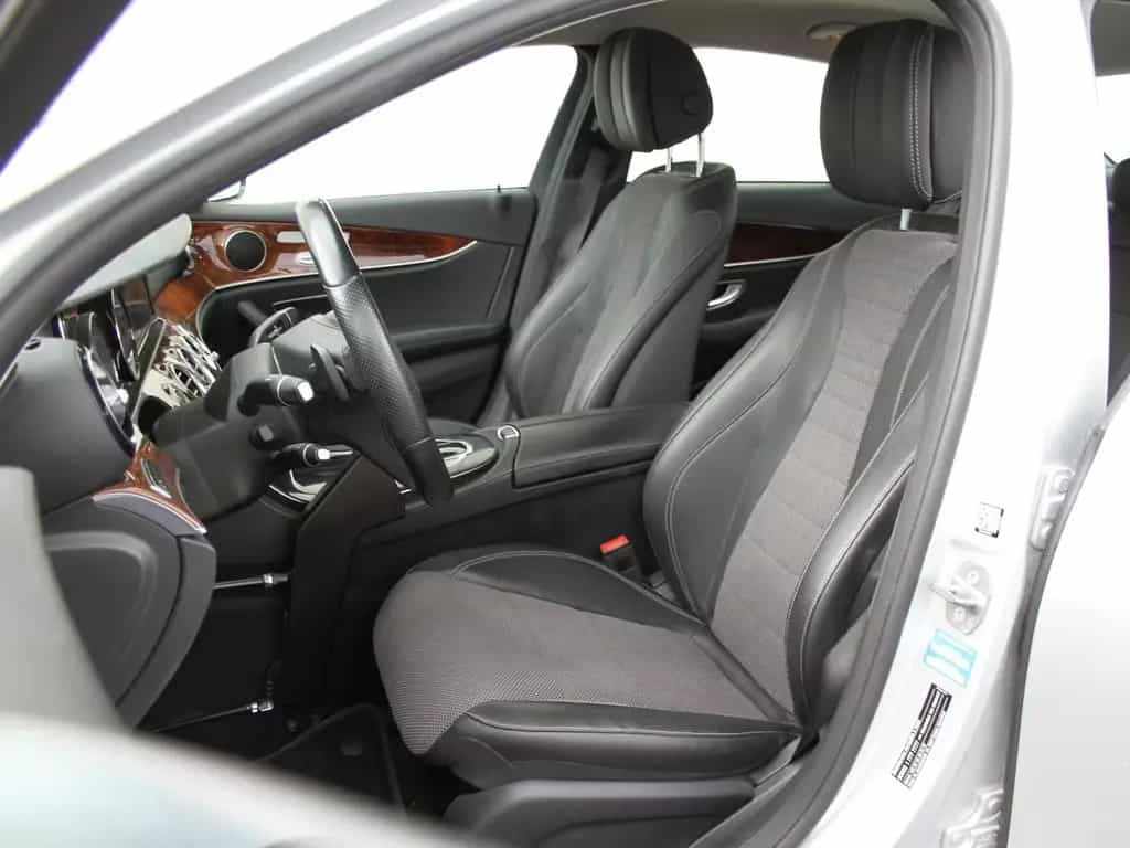 Mercedes-Benz E 350 3.0 CDI Exclusive Handgas LED AHK 1.Hand 11/2017-photo-2