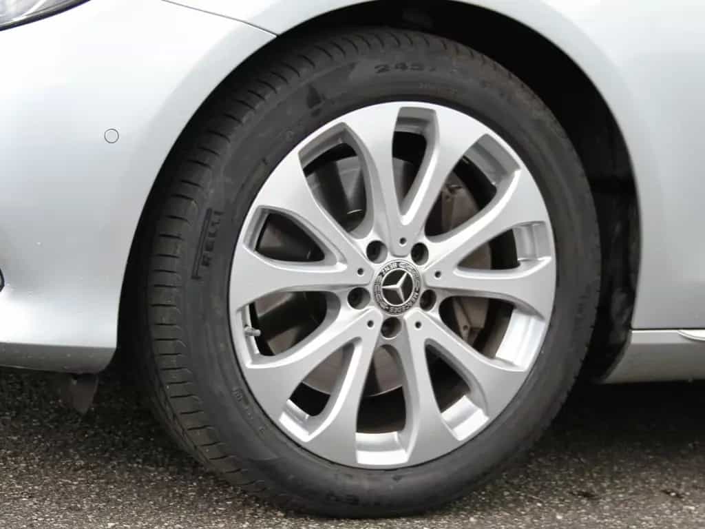 Mercedes-Benz E 350 3.0 CDI Exclusive Handgas LED AHK 1.Hand 11/2017-photo-3