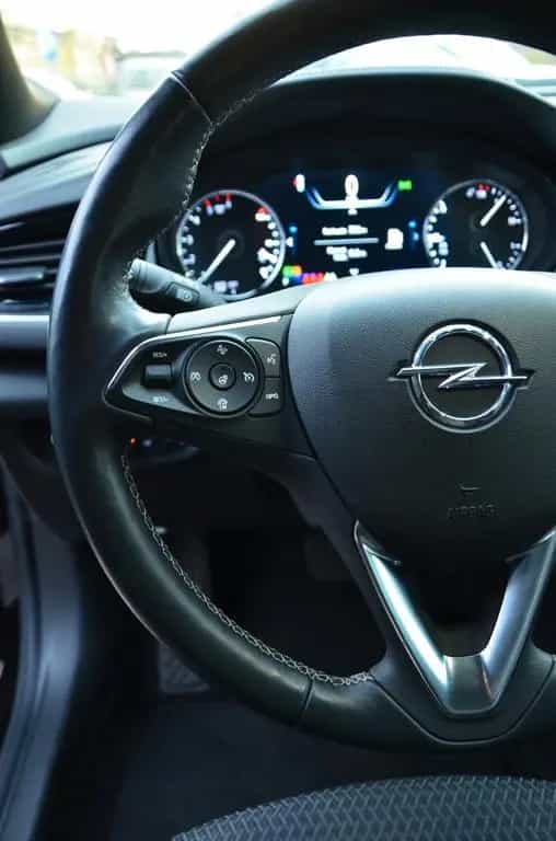 Opel Insignia B Sports T.*AMB.BEL*LED*NAVI*TEMPO 09/2022-photo-12