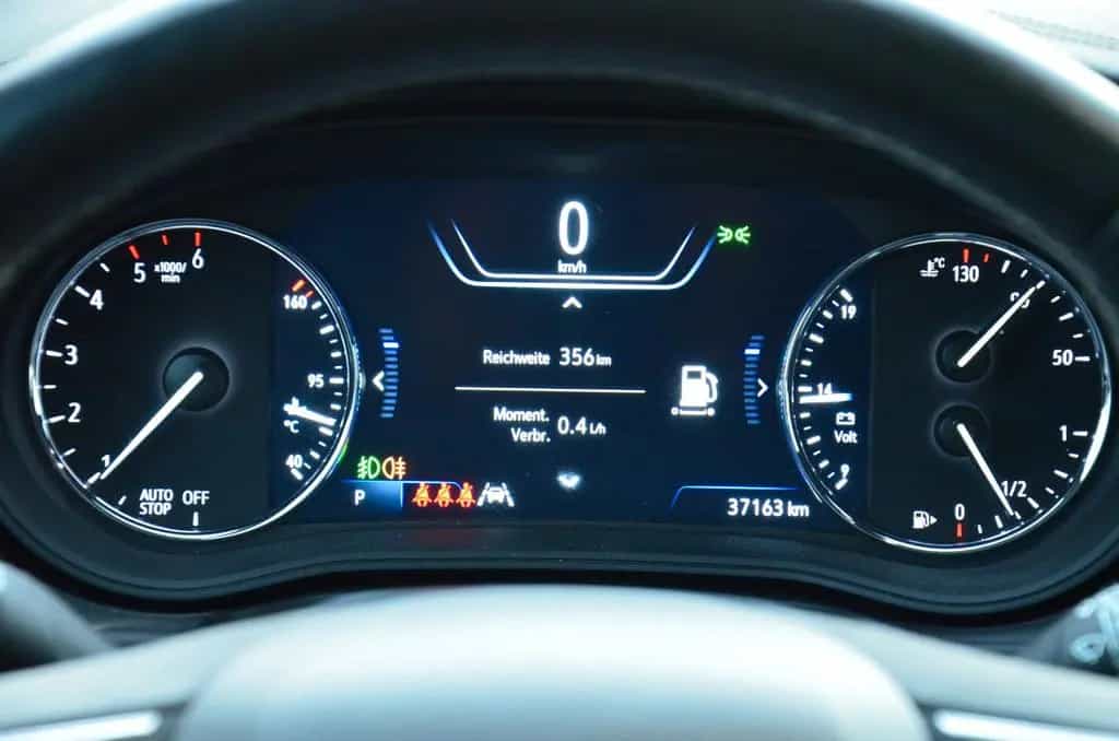 Opel Insignia B Sports T.*AMB.BEL*LED*NAVI*TEMPO 09/2022-photo-13