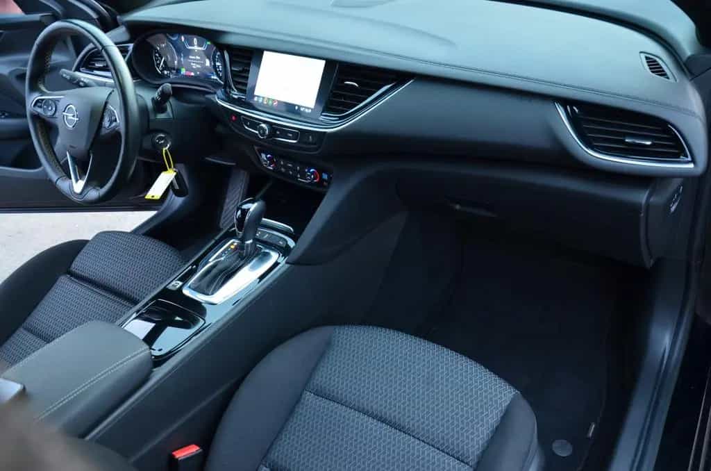 Opel Insignia B Sports T.*AMB.BEL*LED*NAVI*TEMPO 09/2022-photo-16