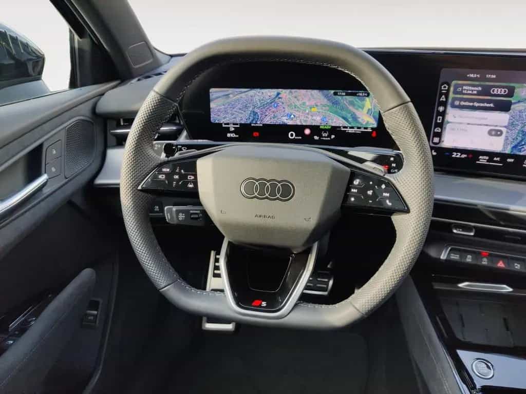 Audi Q3 SUV quattro TFSI AHK PANO 03/2026-photo-10