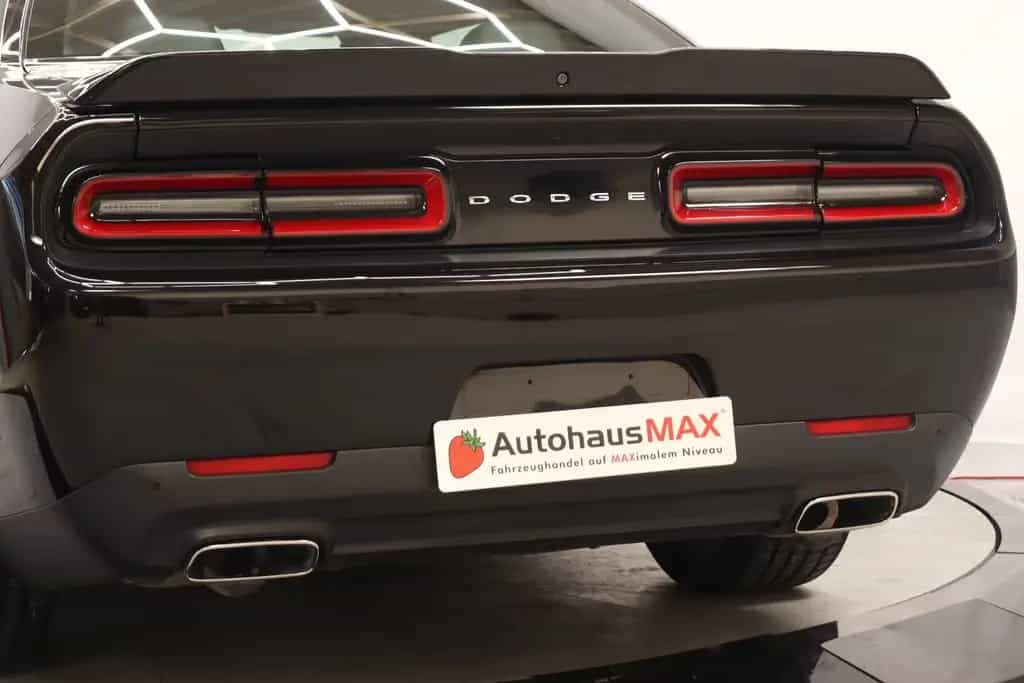 Dodge Challenger SXT Plus~1.Hand~Deutsch~Alpine~SZBL/H 09/2018-photo-10