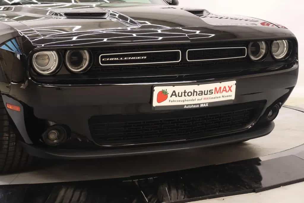 Dodge Challenger SXT Plus~1.Hand~Deutsch~Alpine~SZBL/H 09/2018-photo-7