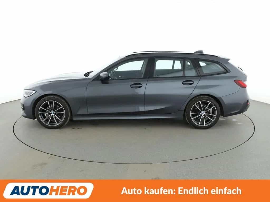 BMW 3 Series 320d Sport Line Aut.*LASER*NAVI*TEMPO*PDC*SHZ* 04/2022-photo-2