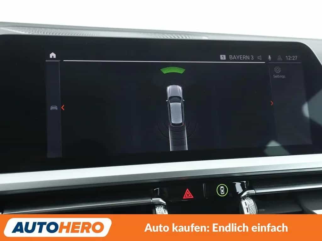 BMW 3 Series 320d Sport Line Aut.*LASER*NAVI*TEMPO*PDC*SHZ* 04/2022-photo-21