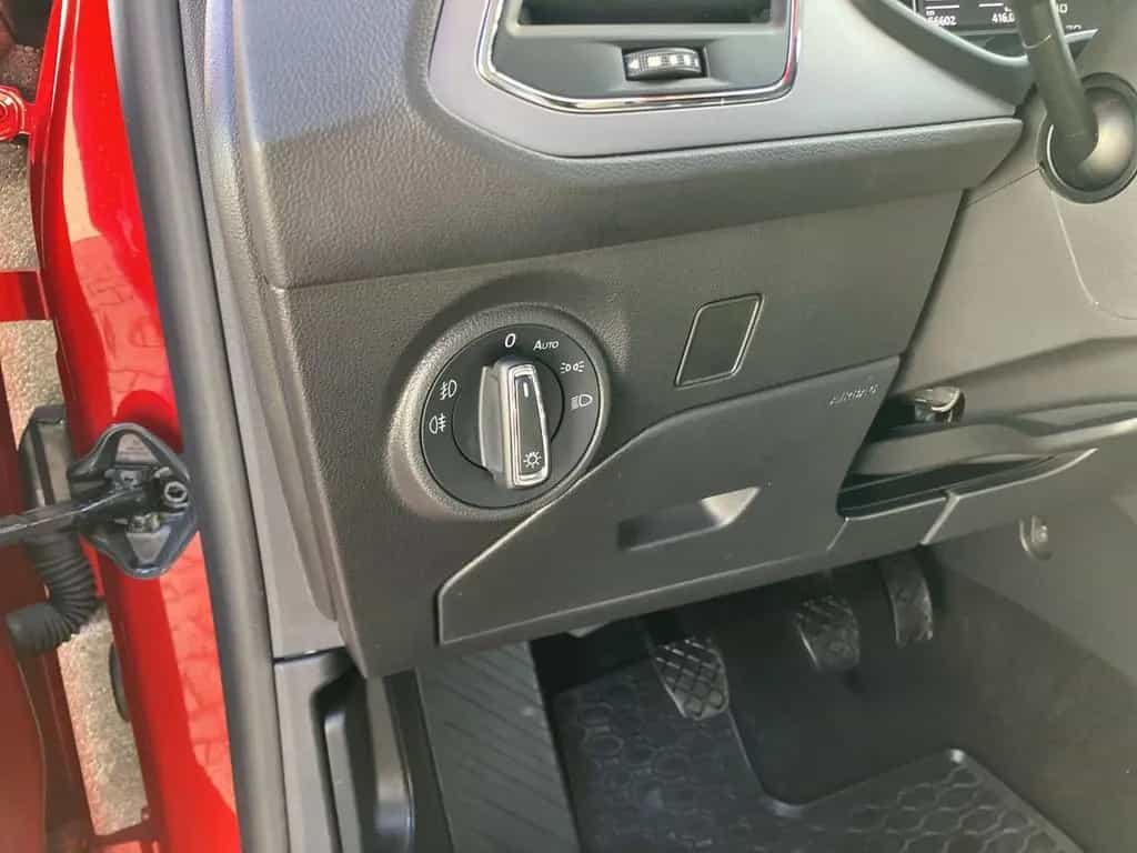 Seat Leon ST 1.5 TSI STYLE LED+KLIMA+PDC+SITZHEIZUNG 08/2019-photo-20