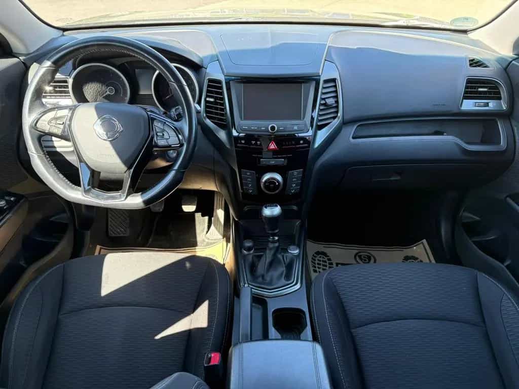 Ssangyong XLV *LED*Navi*Kamera*4x4* 10/2017-photo-14