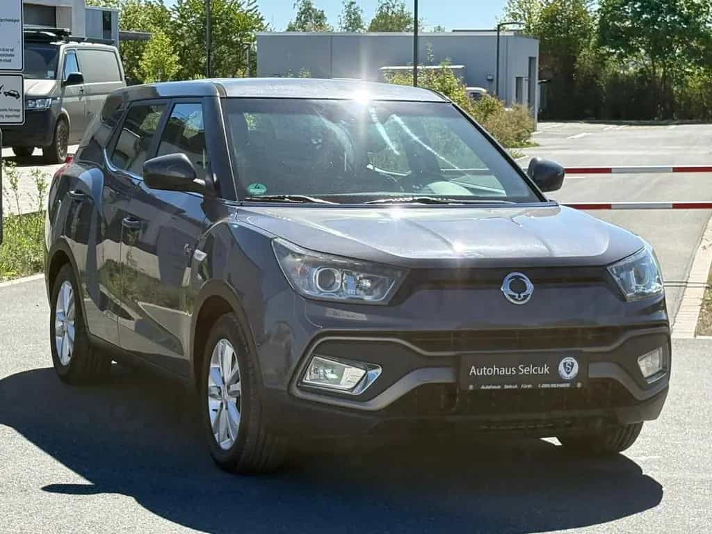 Ssangyong XLV *LED*Navi*Kamera*4x4* 10/2017-photo-3