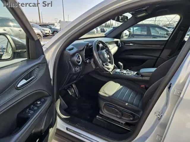 Alfa Romeo Stelvio ROMEO Stelvio Stelvio my23 2.2 td Super Q4 05/2023-photo-10