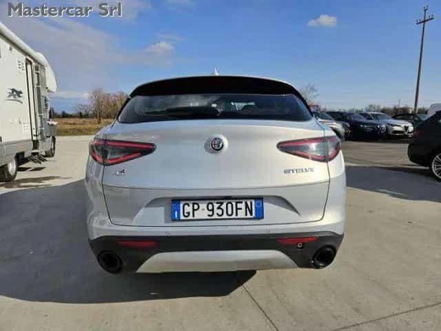 Alfa Romeo Stelvio ROMEO Stelvio Stelvio my23 2.2 td Super Q4 05/2023-photo-4
