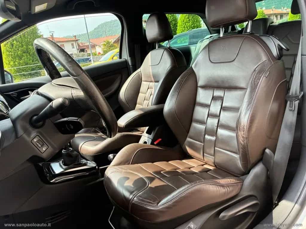 DS Automobiles DS3 DS AUTOMOBILES DS 3 PureTech 130 S&S So Chic 05/2016-photo-9