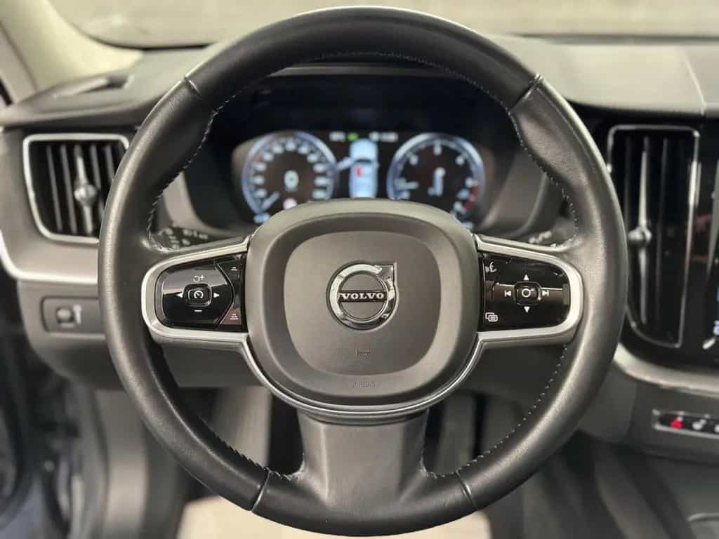 Volvo XC60 Inscription AWD Navi*LED*Tempo*Kamera*AHK 12/2018-photo-11