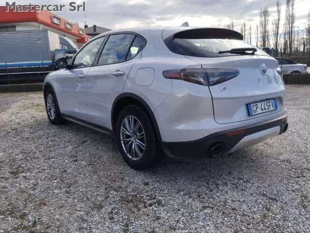 Alfa Romeo Stelvio ROMEO Stelvio Stelvio my23 2.2 td Super Q4 05/2023-photo-2