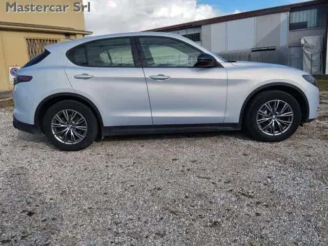 Alfa Romeo Stelvio ROMEO Stelvio Stelvio my23 2.2 td Super Q4 05/2023-photo-4