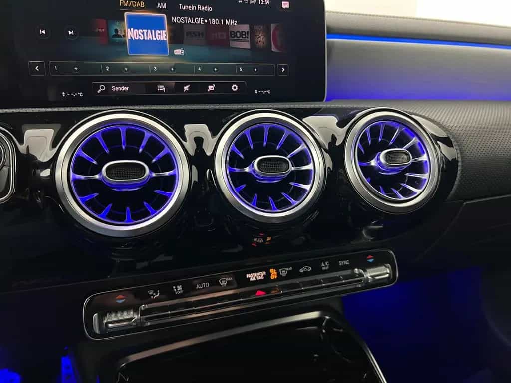 Mercedes-Benz CLA-Class 35 AMG / PERFORMANCE / NUR 53.tKM / 4x4 / 09/2019-photo-39