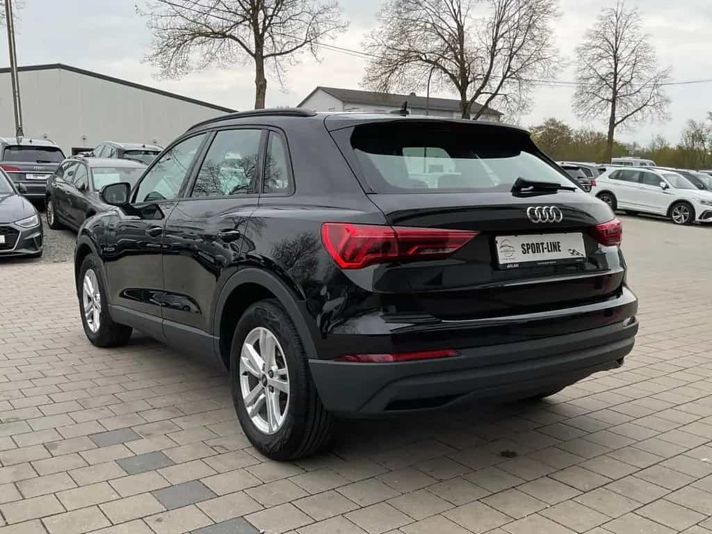 Audi Q3 35 TFSI Business DAB Lane LED Navi Side ViCo 03/2023-photo-2