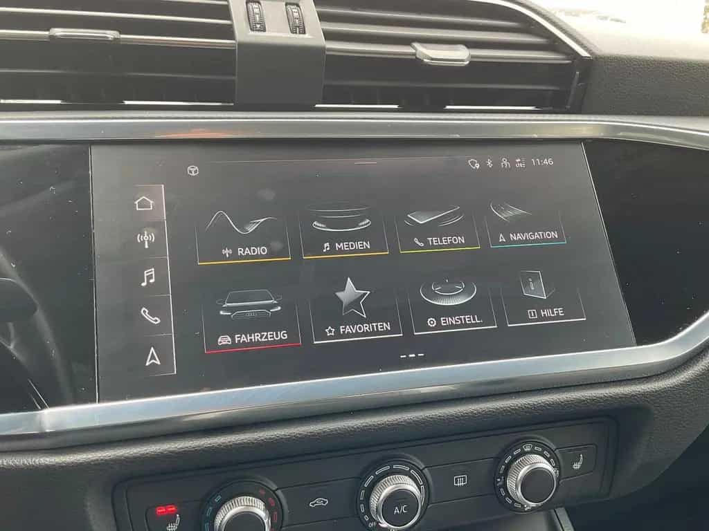 Audi Q3 35 TFSI Business DAB Lane LED Navi Side ViCo 03/2023-photo-24