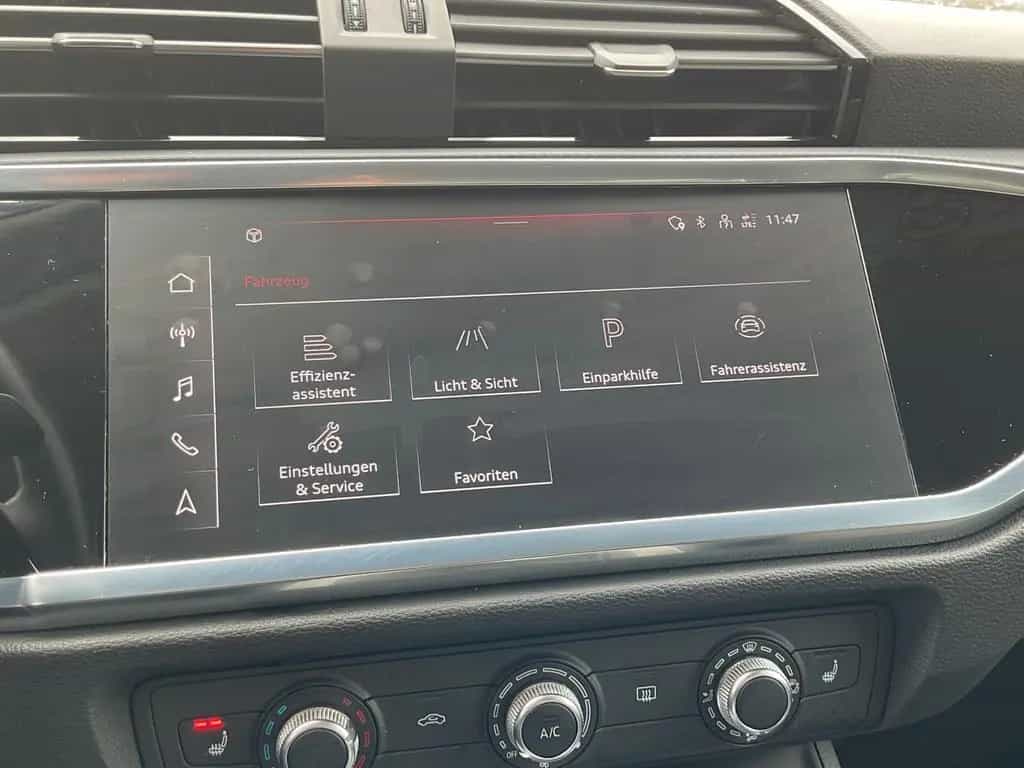 Audi Q3 35 TFSI Business DAB Lane LED Navi Side ViCo 03/2023-photo-30
