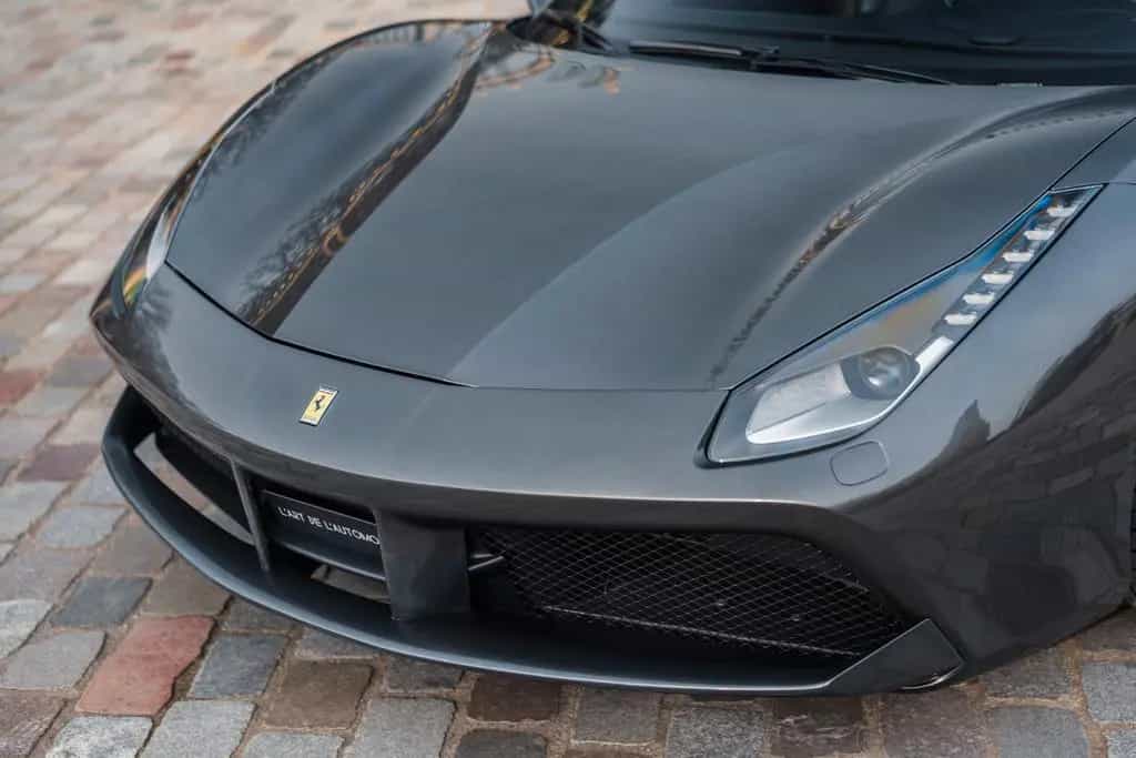 Ferrari 488 GTB - great spec, perfect condition 02/2016-photo-27