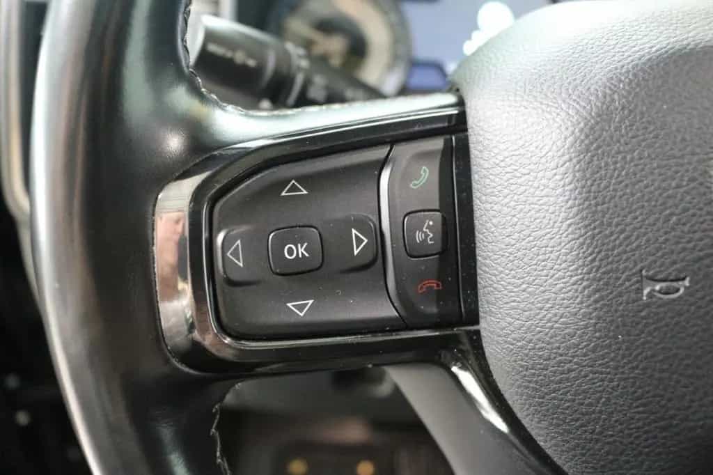 Dodge RAM 5.7 HEMI V8 1500 Limited Crew Cab 4x4 Klima 12/2021-photo-18