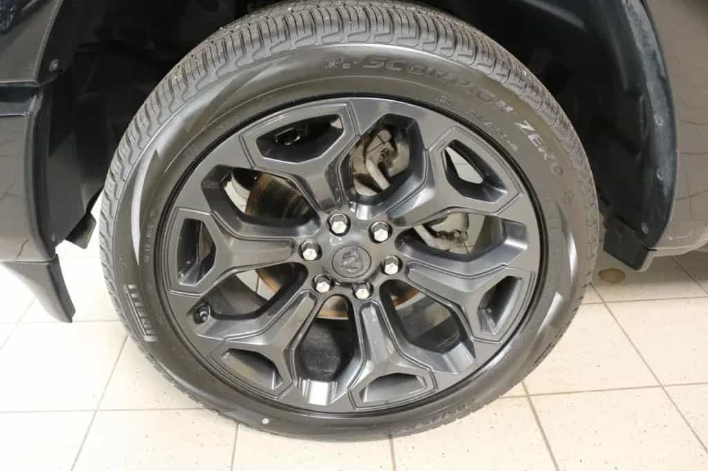 Dodge RAM 5.7 HEMI V8 1500 Limited Crew Cab 4x4 Klima 12/2021-photo-3