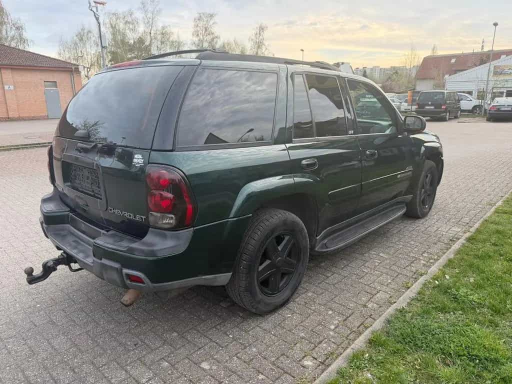 Chevrolet Trailblazer LT Premium Leder Autom. Benzin/Gas 12/2003-photo-10