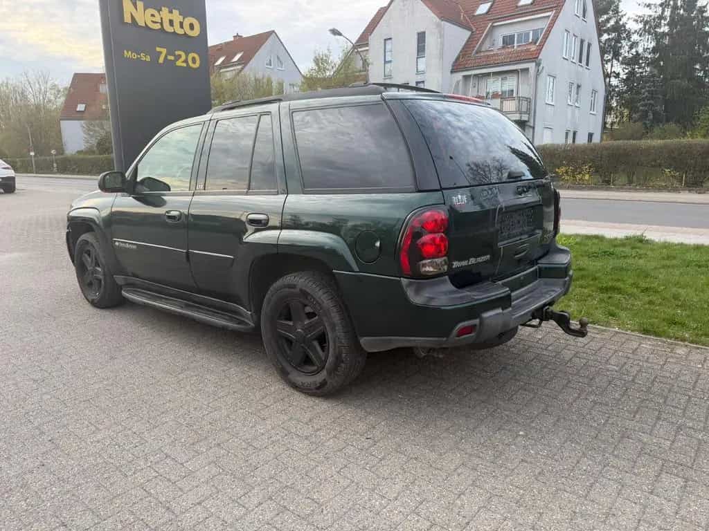 Chevrolet Trailblazer LT Premium Leder Autom. Benzin/Gas 12/2003-photo-5
