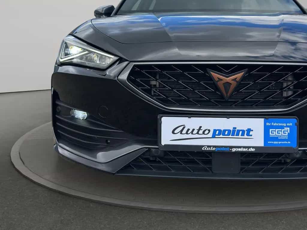 Cupra Leon Sportstourer 2.0 TFSI VZ AHK DCC 04/2024-photo-11