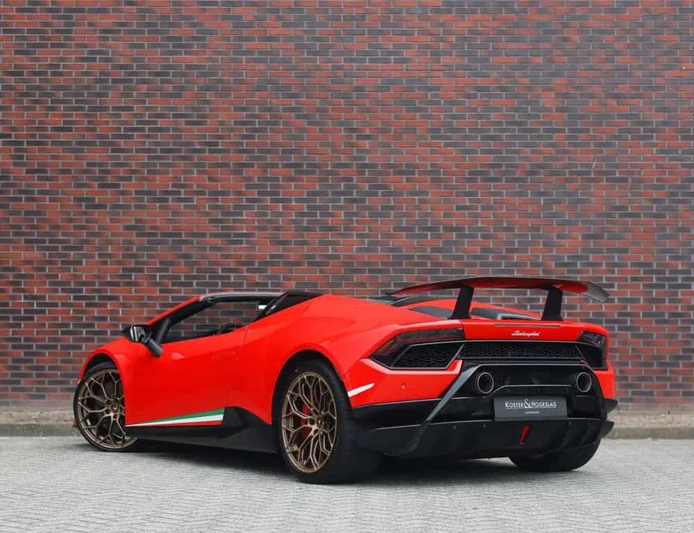 Lamborghini Huracán Spyder Performante | Misano Red 08/2018-photo-1