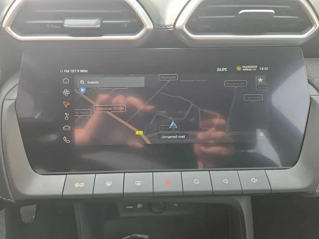 MG ZS 1.5 116 PS Schalter Standard *NAVI*KLIMA*DAB* 02/2026-photo-8