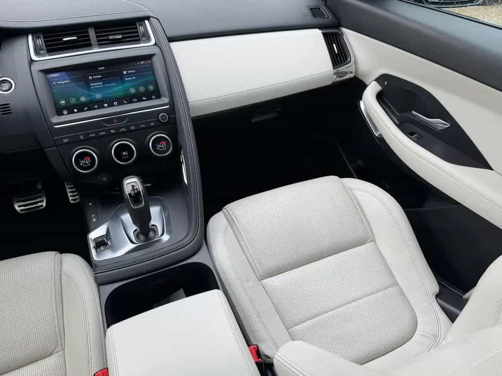 Jaguar E-Pace E-PACE R-Dynamic S AWD 12/2018-photo-11