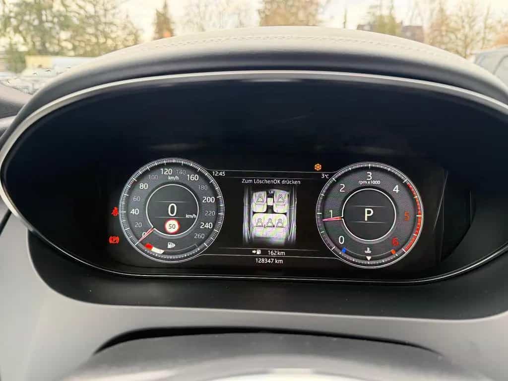 Jaguar E-Pace E-PACE R-Dynamic S AWD 12/2018-photo-20