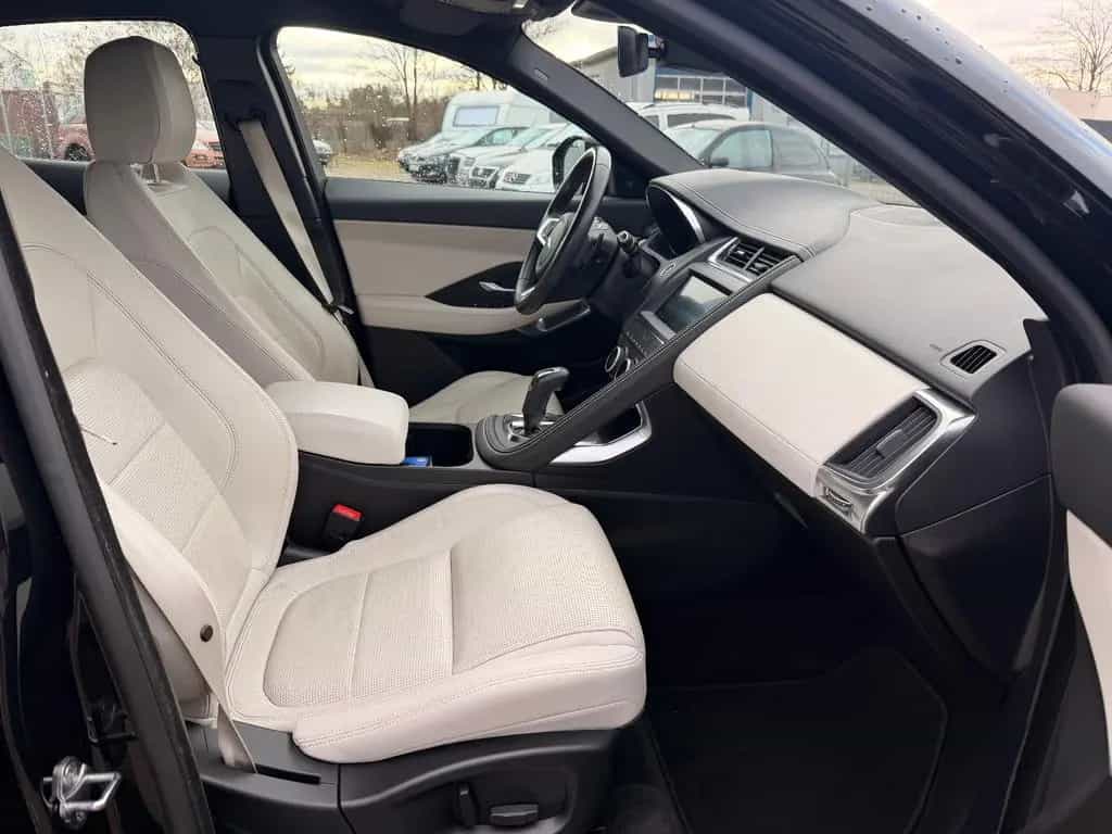 Jaguar E-Pace E-PACE R-Dynamic S AWD 12/2018-photo-7